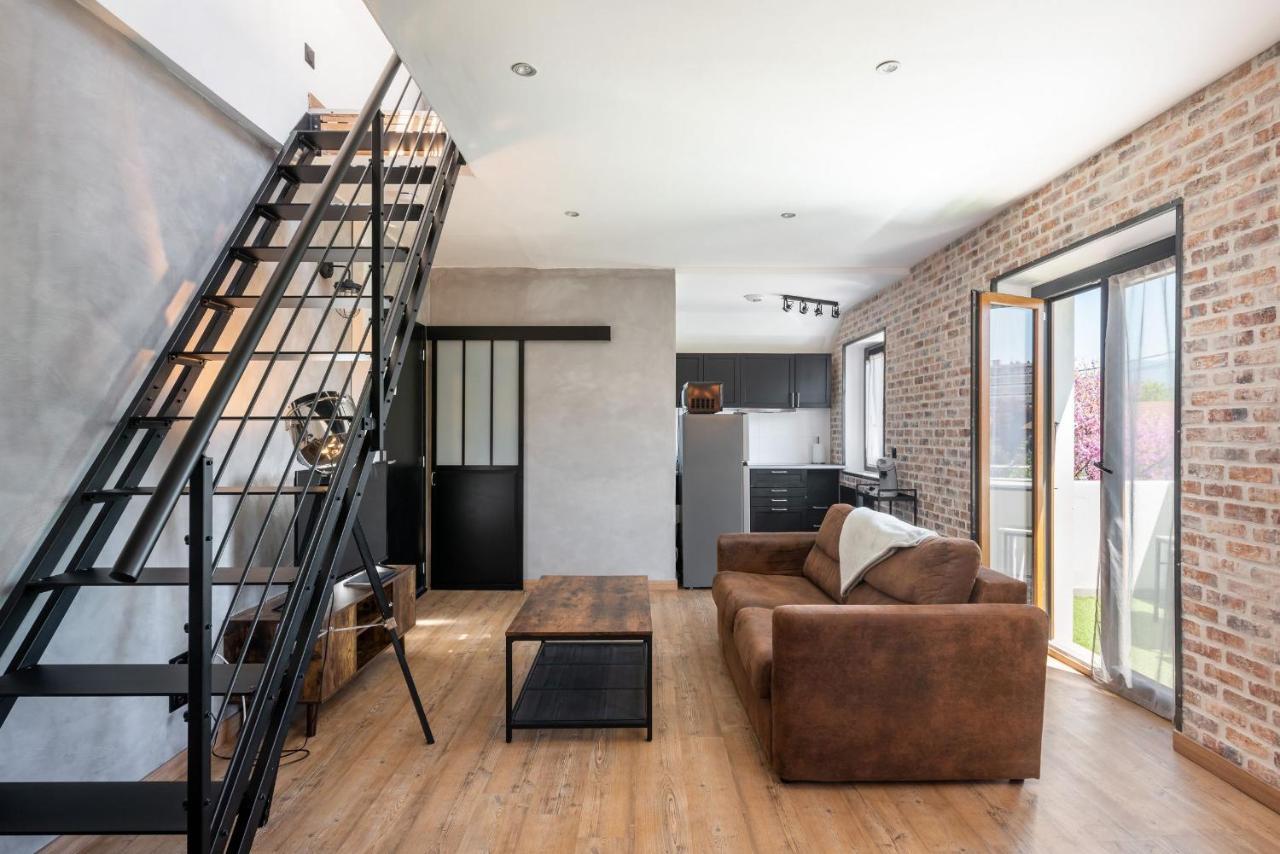 Superbe Loft Industriel - Casa Vostra - Caution 800 Eur & Id Requises - Gaillard Tram-Frontiere Leilighet Eksteriør bilde